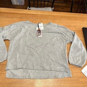 OB•SESS Isabel Moner NWT gray fleece lined gray pullover sz PXXL 23” p2p
